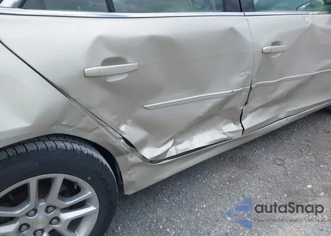 2015 Chevrolet Malibu 1Lt z USA, uszkodzony, nr VIN 1G11C5SL0FF176612